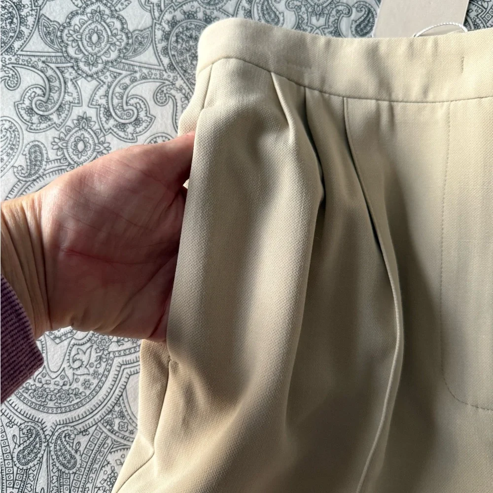 12STOREEZ Cream Pleated Trousers - Picture 10 of 10